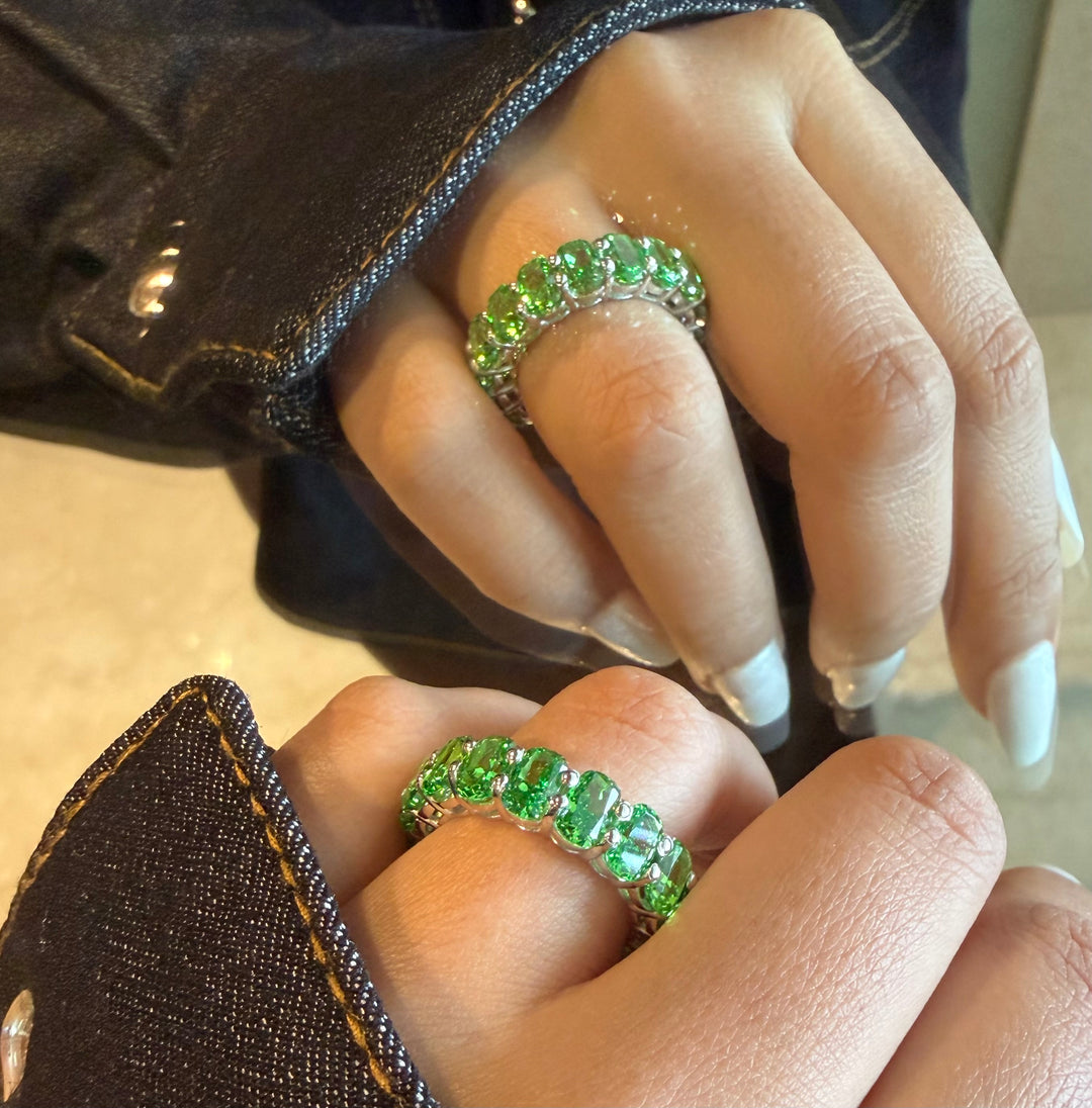 Eternity Regalia Emerald Cushion